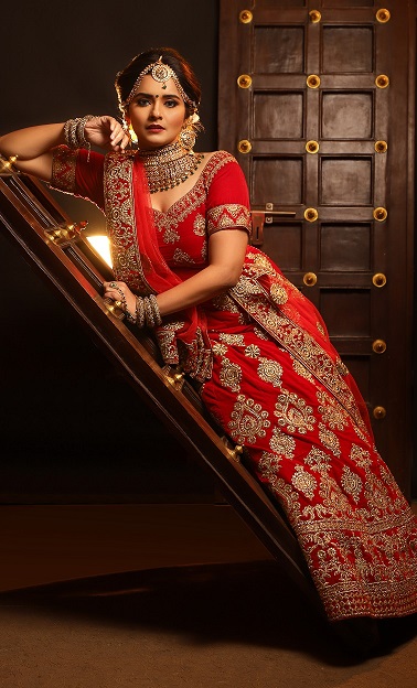 PLSH Luxury Bridal Makeup Experience (6)